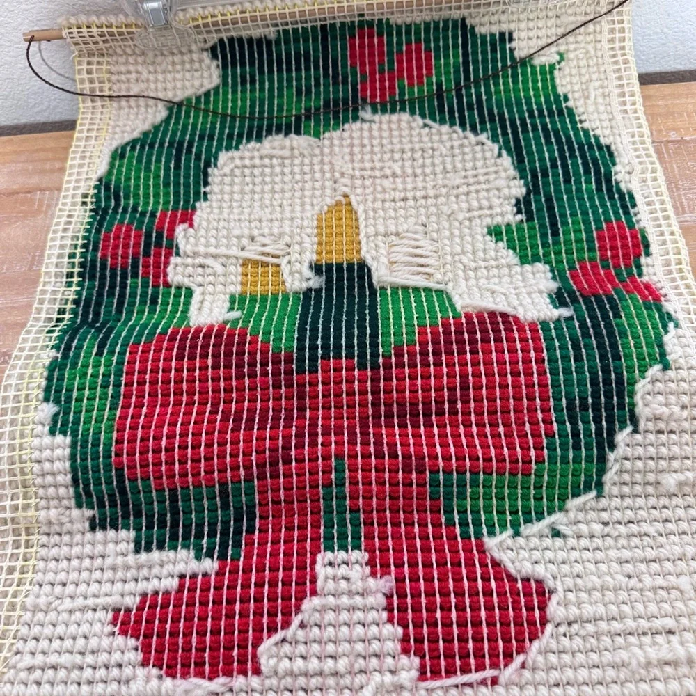 Vintage Wreath/Candle Hand Hooked Christmas Handmade Latch Hook Wall Hanging